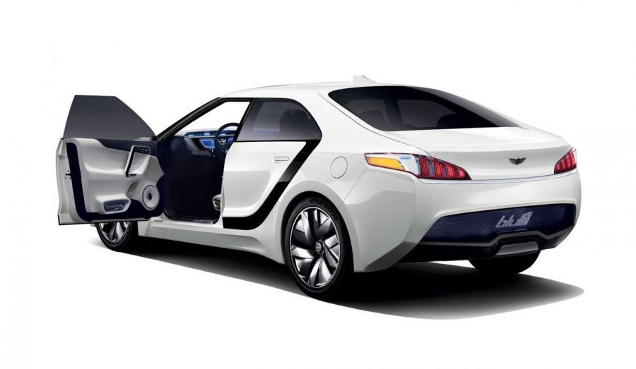  Hyundai Blue2 Fuel-Cell Concept 2011 года  (фото 7 из 31)